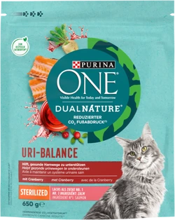 Zakje met Purina One DualNature Sterilised Cranberry